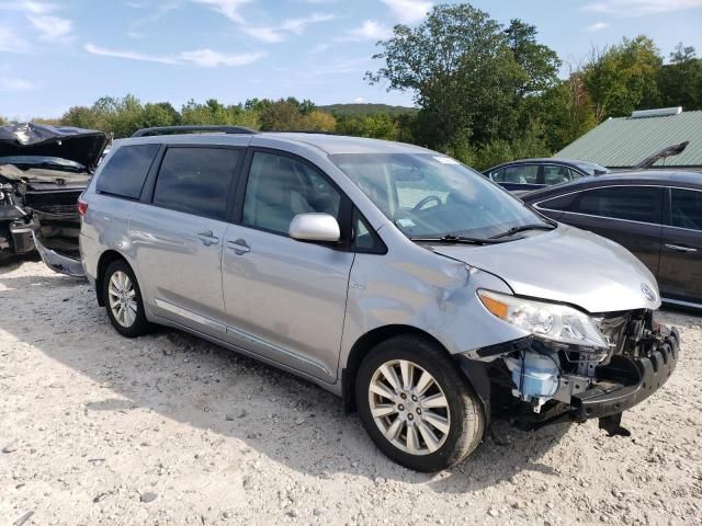2017 Toyota Sienna LE