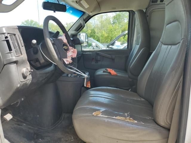 2016 Chevrolet Express G2500