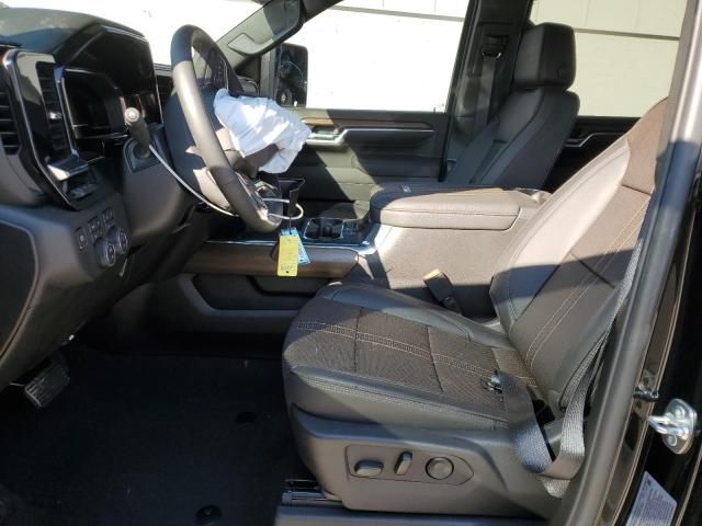 2025 Chevrolet Silverado K3500 High Country