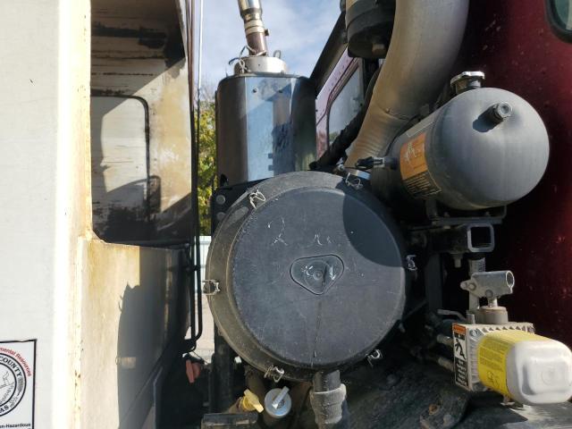 2019 Peterbilt Tractor 2019 Peterbilt 520 Refuse Truck