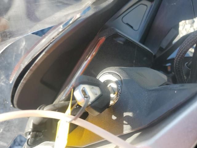 2025 Cf Moto 675SS