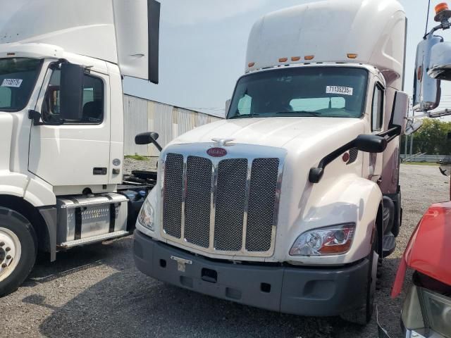 2019 Peterbilt Tractor 2019 Peterbilt 579 Semi Truck