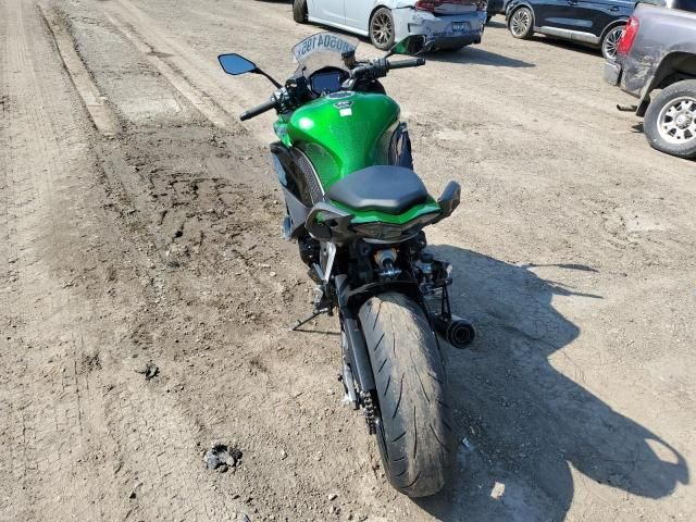 2025 Kawasaki ZX1100 J