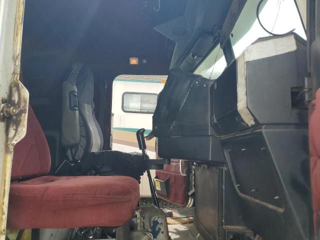1996 Freightliner Convention-Semi Truck