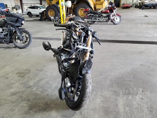 2024 BMW S 1000 RR