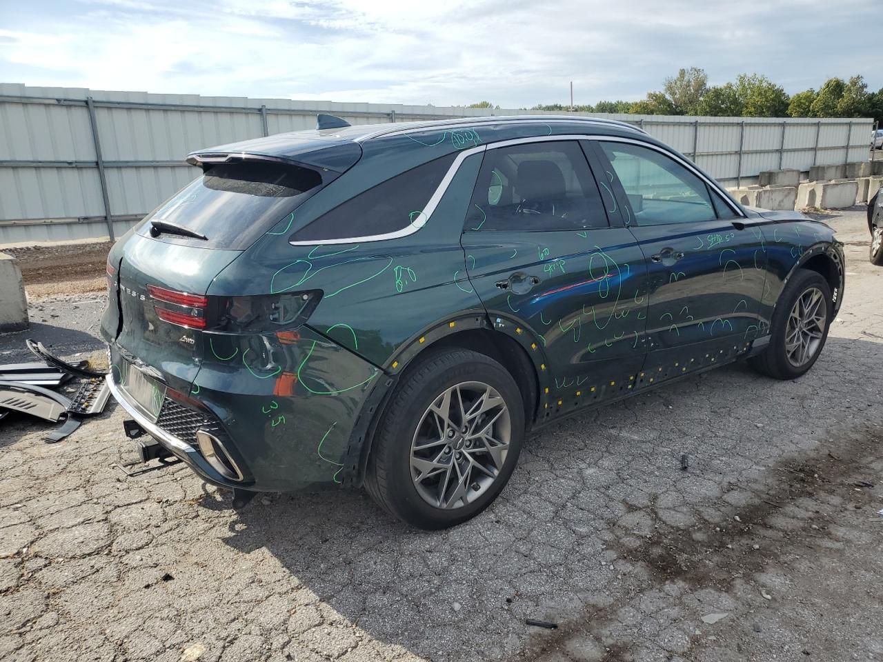 2023 Genesis Gv70 Base