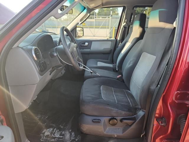 2004 Ford Expedition XLS
