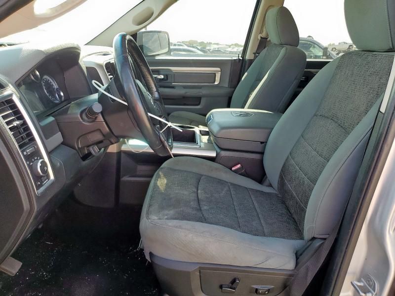2015 Dodge RAM 1500 SLT