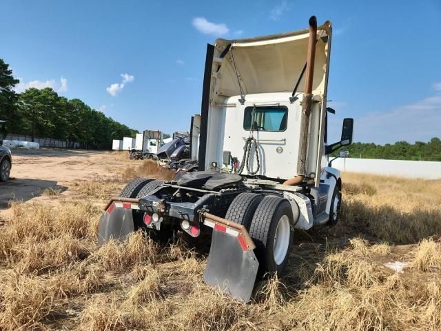 2017 Peterbilt Tractor 2017 Peterbilt 579 Semi Truck