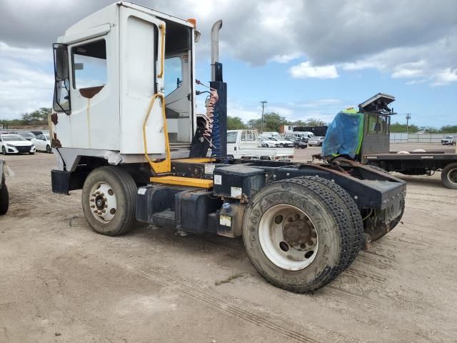 2017 Ottawa Yard Tractor 2017 Ottawa T2-Yard Truck