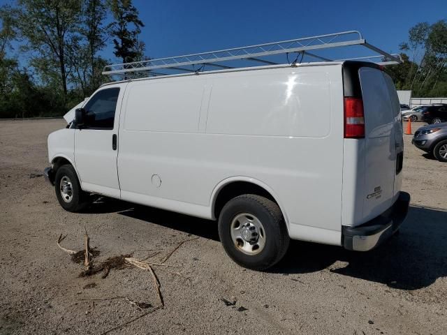 2015 Chevrolet Express G2500