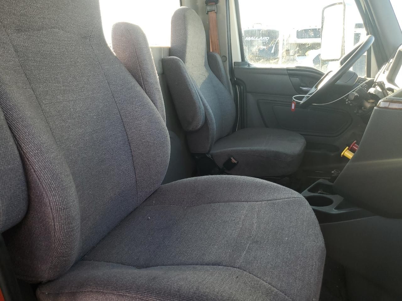 2022 International LT625 Semi Truck