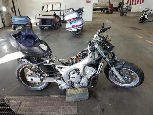 Salvage motorcycles for sale at Ham Lake, MN auction: 2005 Yamaha FZ6 S