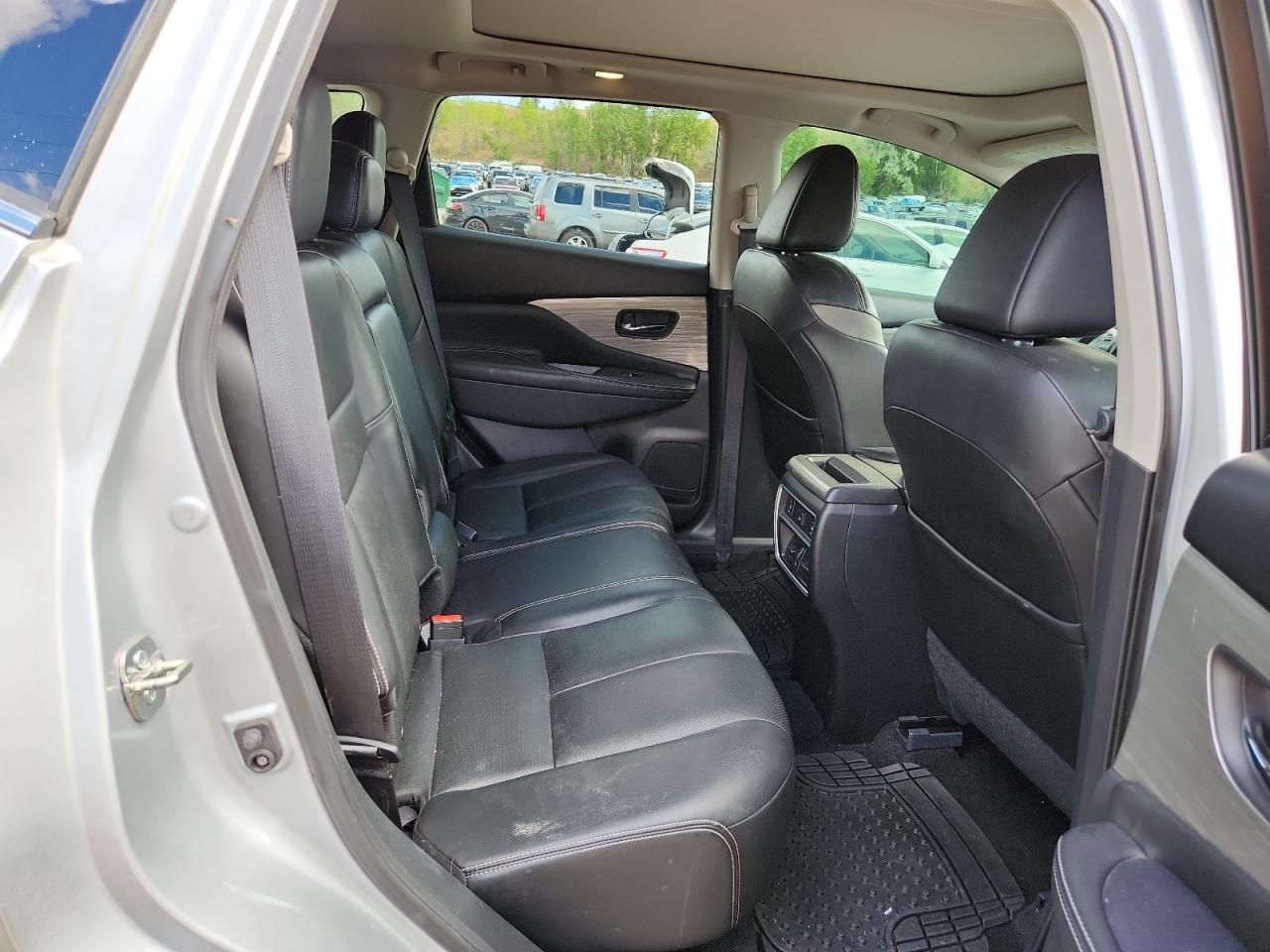 2018 Nissan Murano s