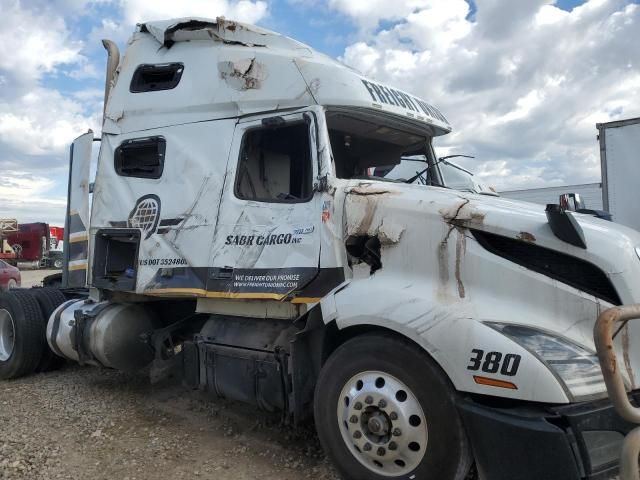 2021 Volvo VNL Semi Truck