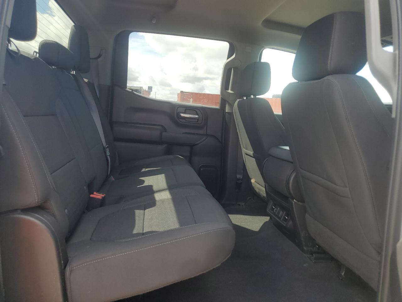 2021 Chevrolet Silverado K1500 lt