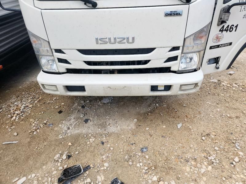 2022 Isuzu NRR