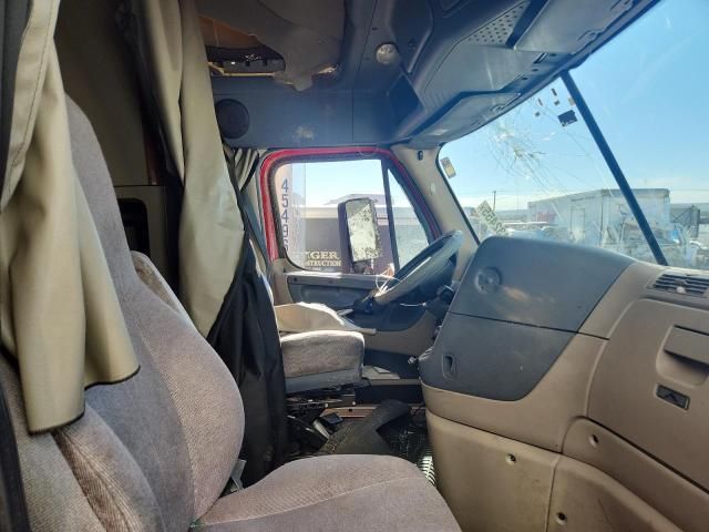 2017 Freightliner Cascadia 125 Semi Truck