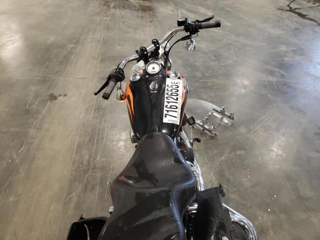 2010 Harley-Davidson Fxdwg