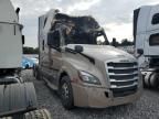 2019 Freightliner Cascadia 126 Semi Truck