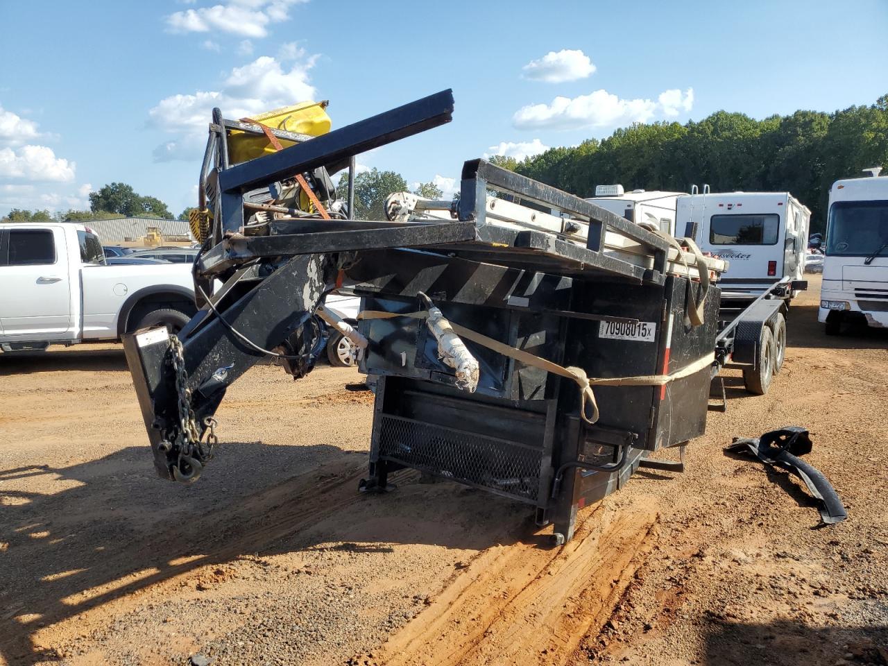 2022 Cardinal Pipe Trailer
