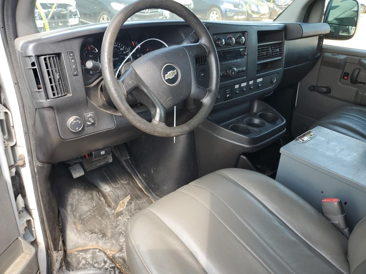 2013 Chevrolet Express G2500