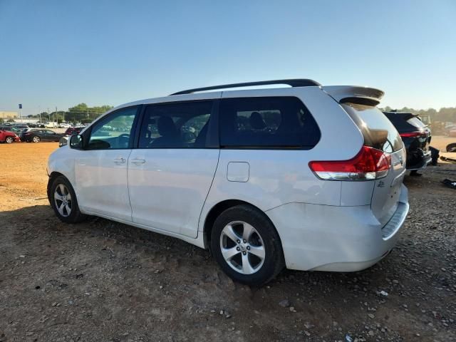 2012 Toyota Sienna LE