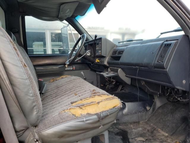 1993 GMC C6000 box Truck