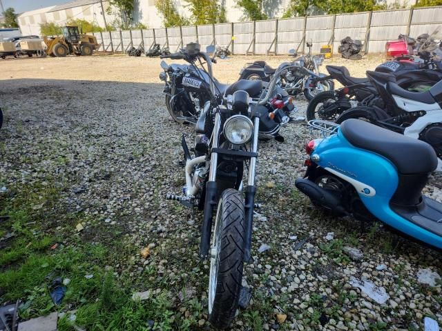 2001 Honda VT600 CD
