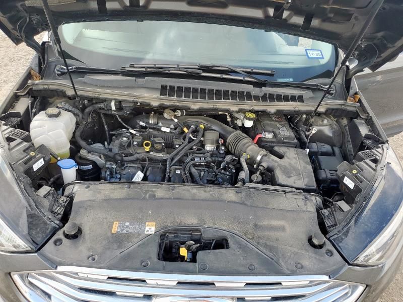 2020 Ford Edge Titanium