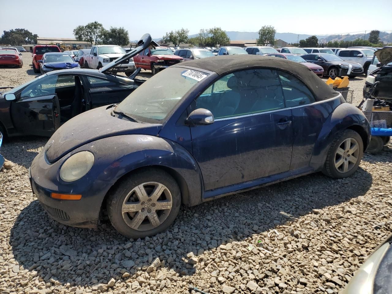 2006 Volkswagen New Beetle Convertible Option Package 1