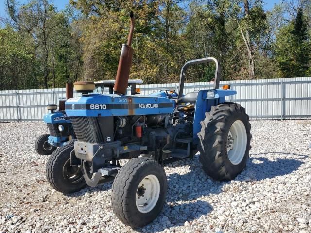 2001 Newholland Tractor