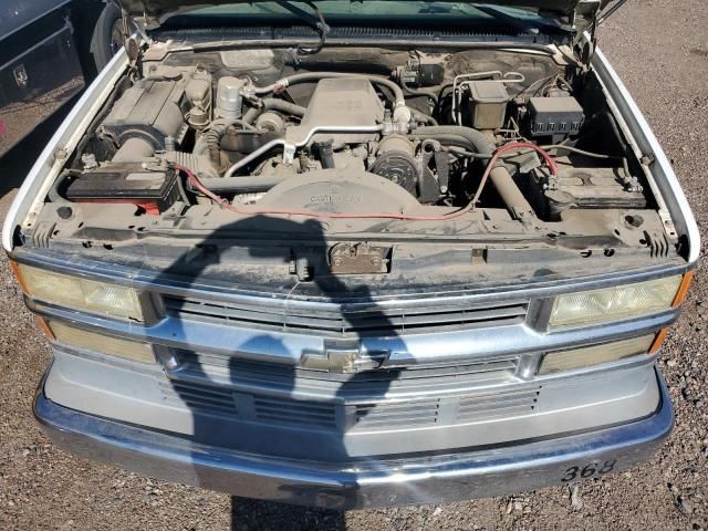 2000 Chev Rolet GMT-400 C3500-HD