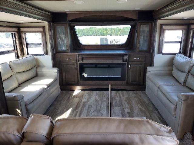 2020 Grand Design Solitude-Camper
