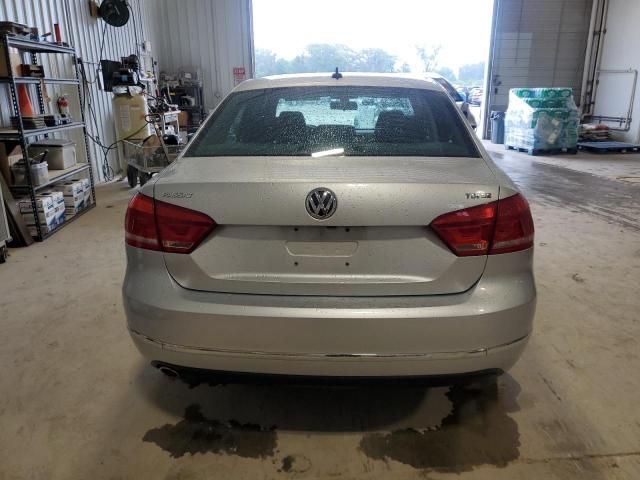 2015 Volkswagen Passat SE