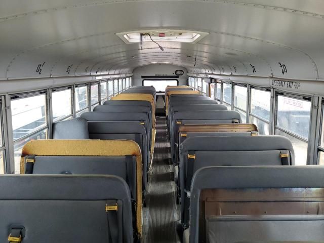 2011 Thomas SAF-T-LINER HDX-School Bus