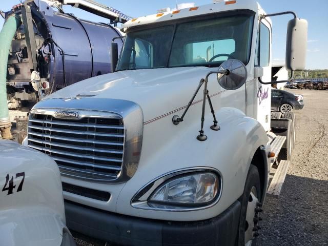 2006 Freightliner Columbia 120 Semi Truck