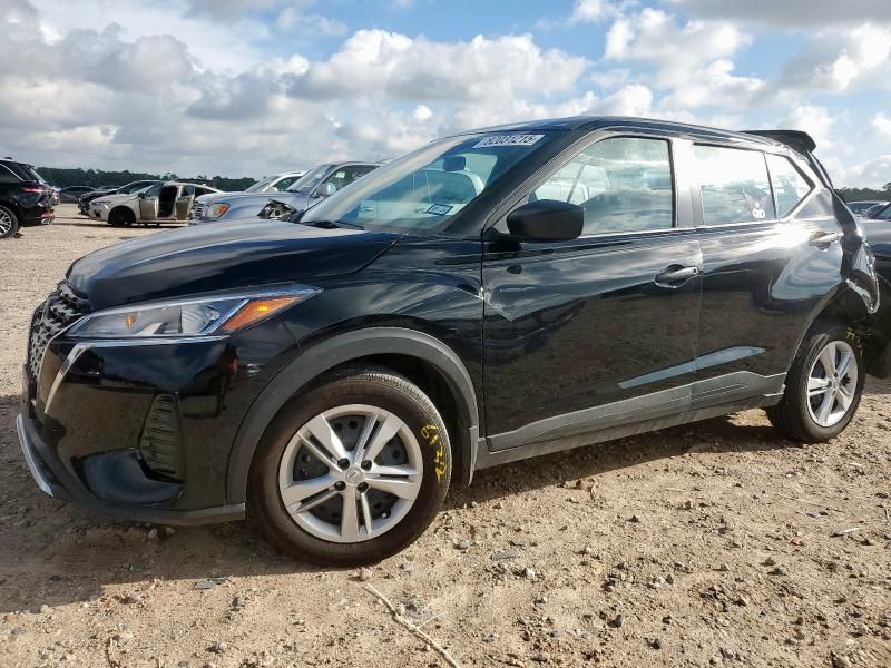 2024 Nissan Kicks S