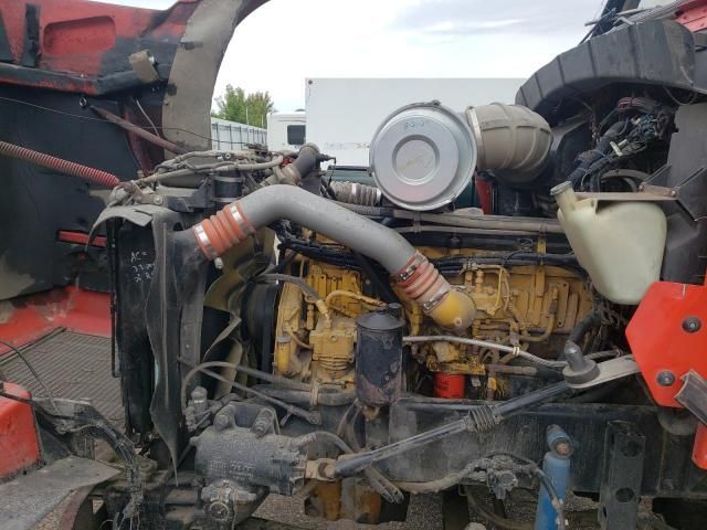 2004 Kenworth T800 Semi Truck