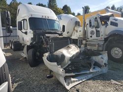 2015 Freightliner Cascadia Semi Truck en venta en Mebane, NC
