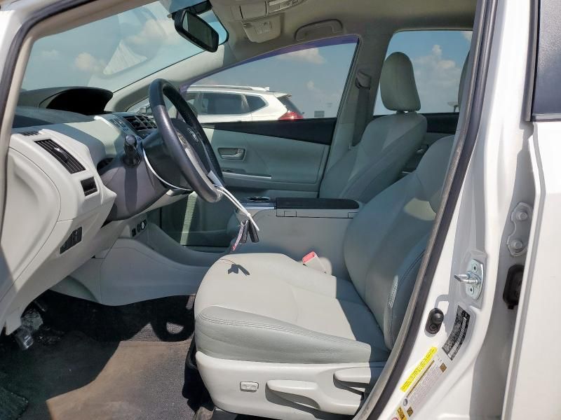 2014 Toyota Prius V