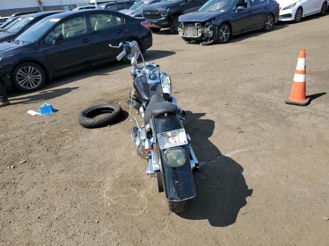 2002 Harley-Davidson Flstf