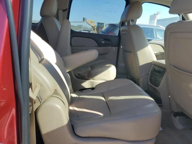2014 Chevrolet Suburban K1500 LT