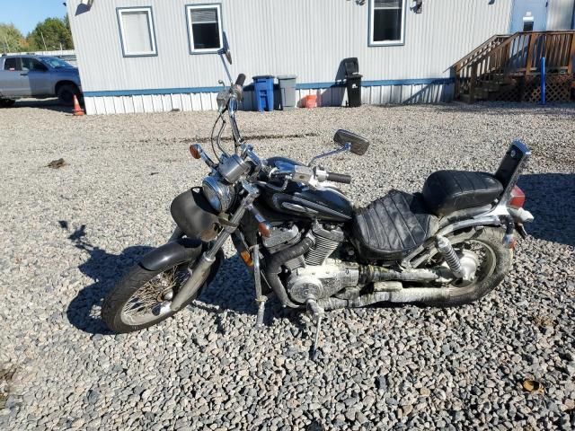 2002 Suzuki VS800 GLP
