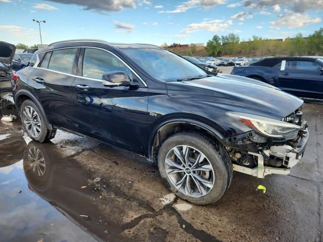 2017 Infiniti QX30 Base