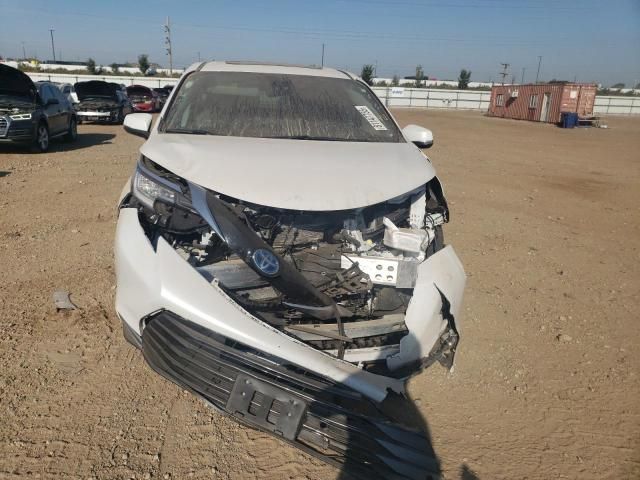 2024 Toyota Sienna Limited