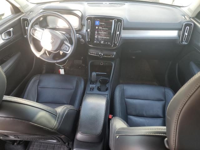 2020 Volvo Xc40 T5 Momentum