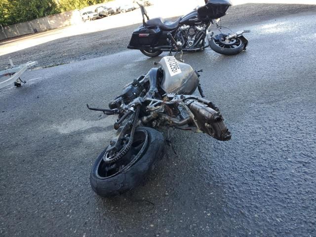 2006 Yamaha FZ6 S