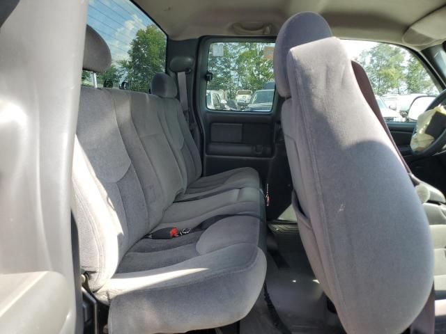 2004 GMC Sierra C2500 Heavy Duty