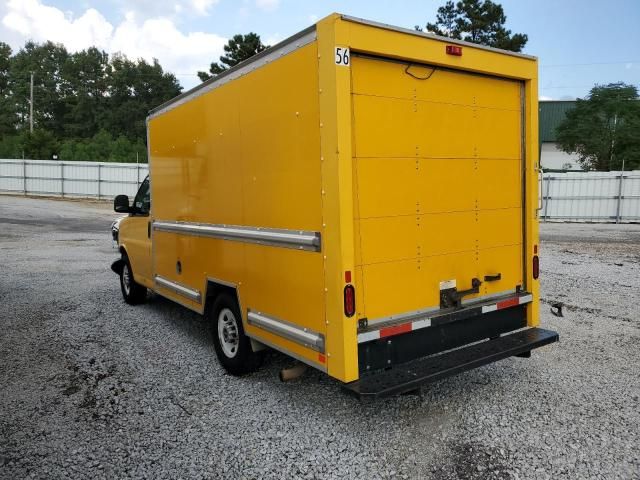 2017 GMC Savana Cutaway G3500